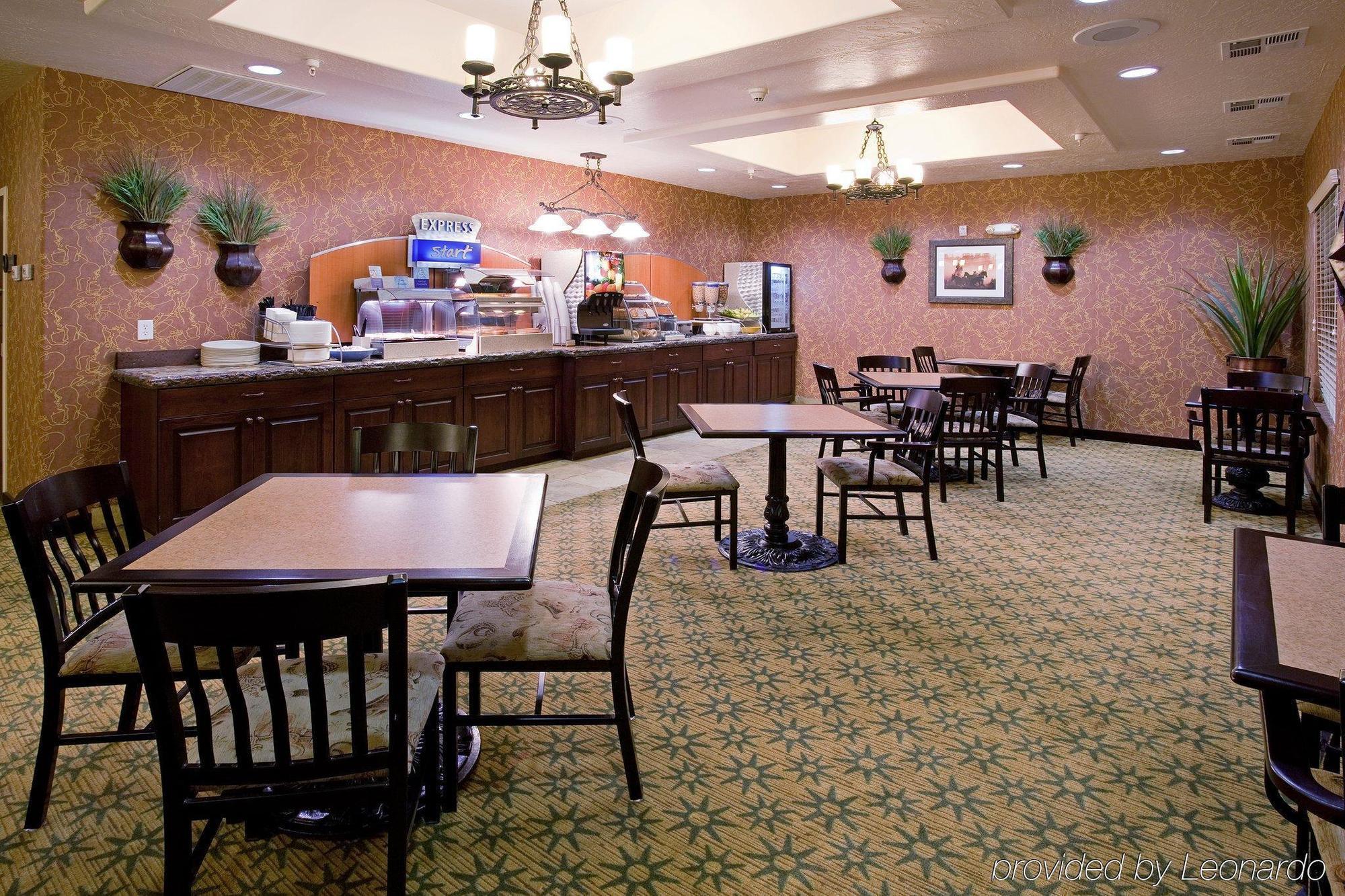 Holiday Inn Express & Suites Kanab By Ihg Ресторан фото